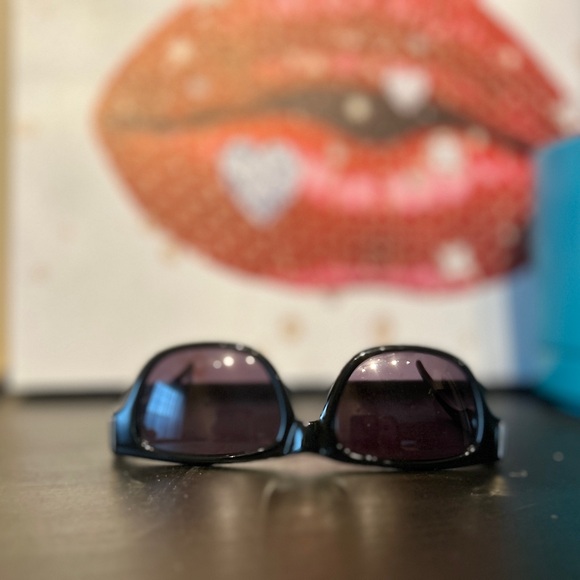 Gucci Black with Silver Sunglasses (GG2412/S) - Picture 6 of 12